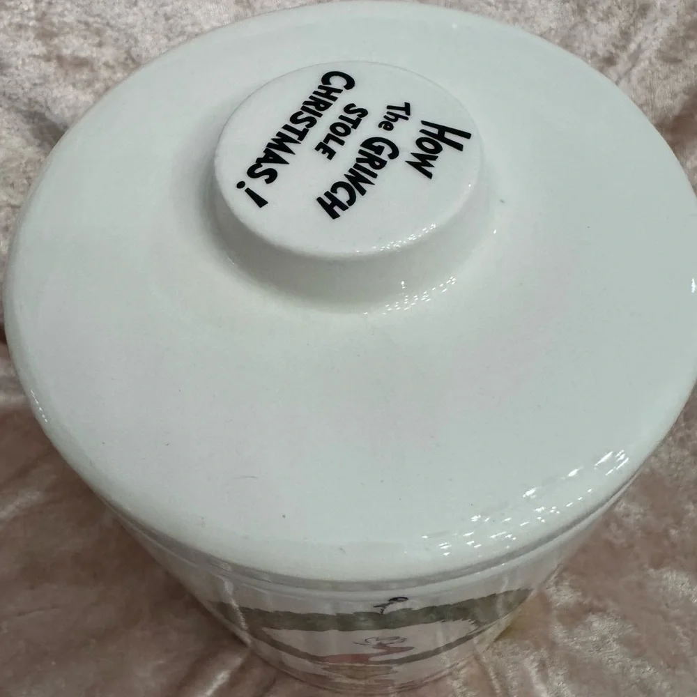 DR SEUSS “HOW THE GRINVH STOLE CHRISTMAS” CHRISTMAS CANISTER W/ROAST BEAST NEW